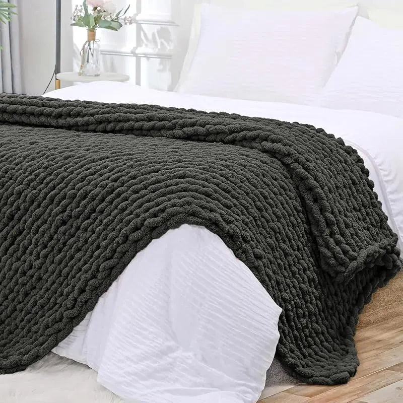 Chunky Knit Throw Blanket for Couch, 40X60 Inches, 100% Hand Knitted with Thick Jumbo Chenille Yarn, Cozy Soft Large Rope Knot Cable Crochet Blankets for Sofa Bed Living Room, Beige