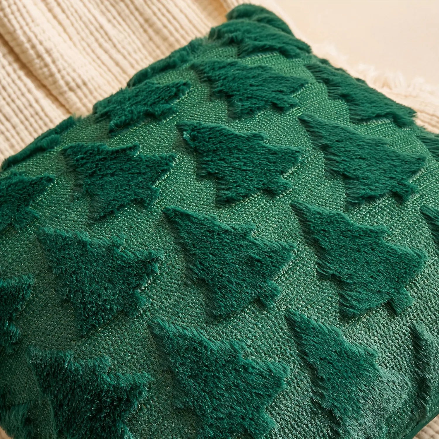 2 Pcs Christmas Tree Decorative Throw Pillow Covers Soft Fluffy Pillowcases for Home Décor Boho Pillow Covers for Couch Bedroom, Cushion Covers
