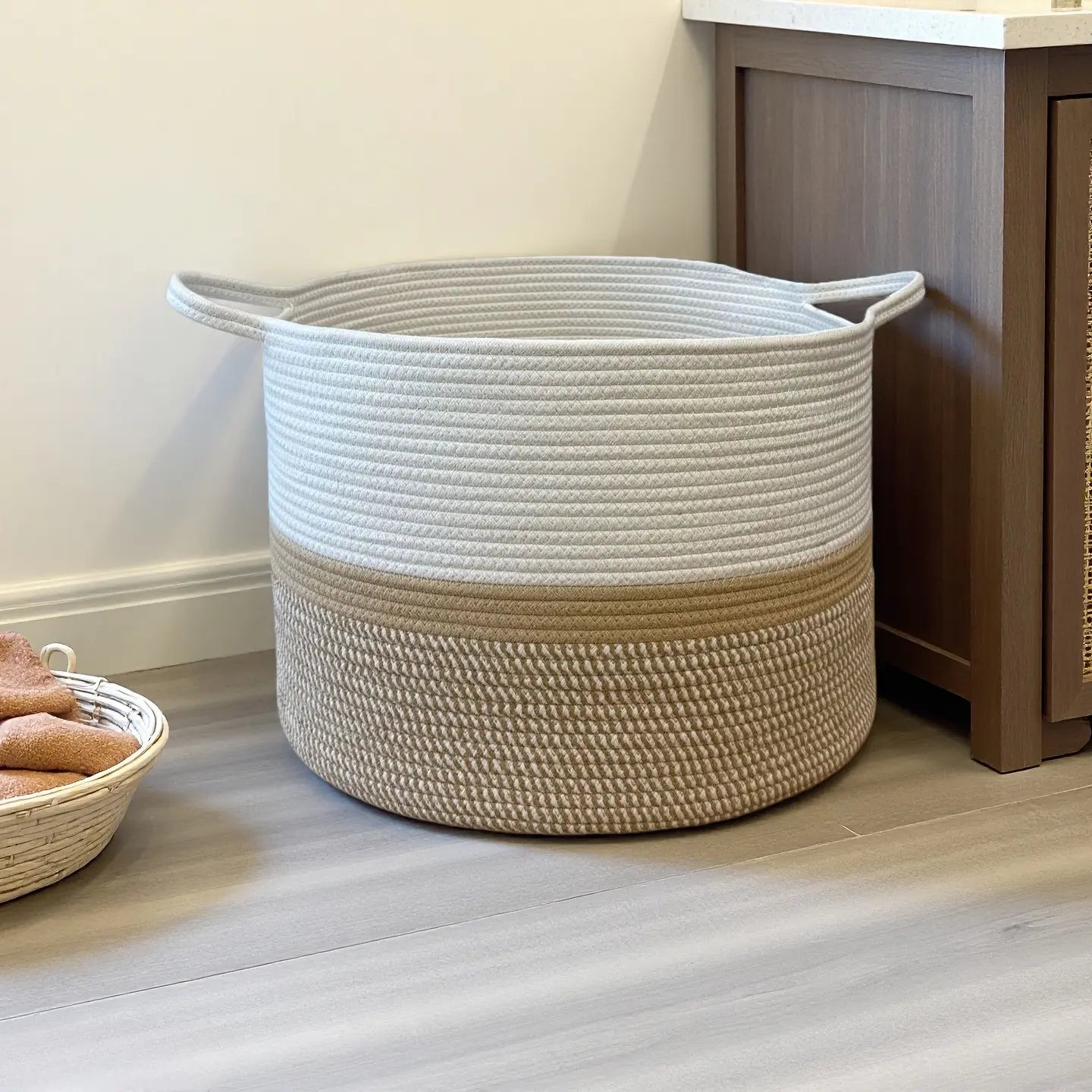 Jute Storage Baskets - Space-Saving Organizers for Toys and Blankets, 20" x 13.2", 65L Capacity - 2-Pack Large Foldable Laundry Baskets