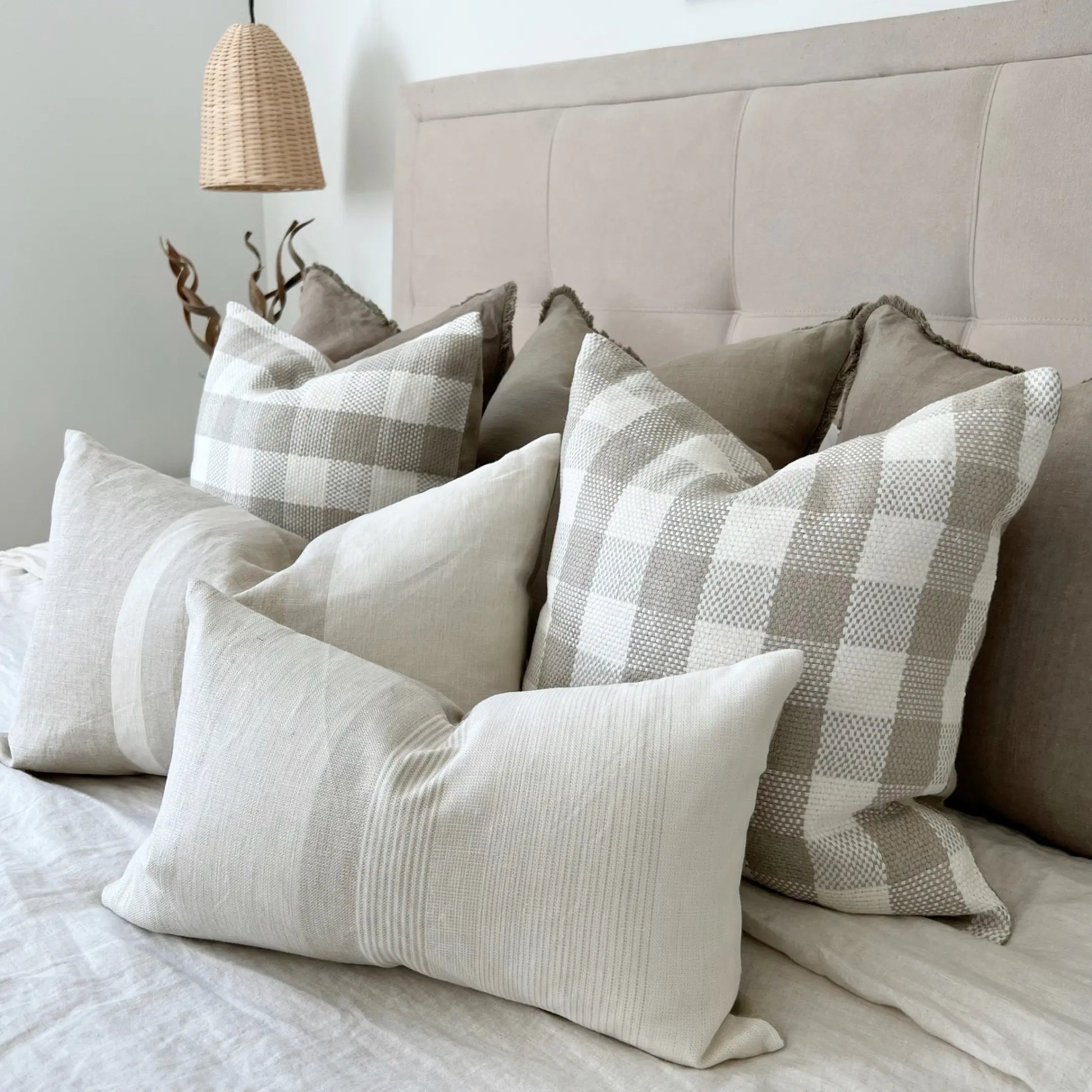 Thehomemind Neutral Linen Throw Pillow Covers, Earthy Modern Pillow Covers, Soft Decorative Linen Pillow Case, White and Beige Modern Pillow, Boho Throw Pillow