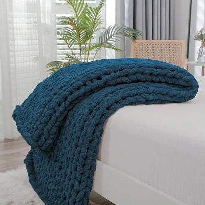 Chunky Knit Throw Blanket for Couch, 40X60 Inches, 100% Hand Knitted with Thick Jumbo Chenille Yarn, Cozy Soft Large Rope Knot Cable Crochet Blankets for Sofa Bed Living Room, Beige